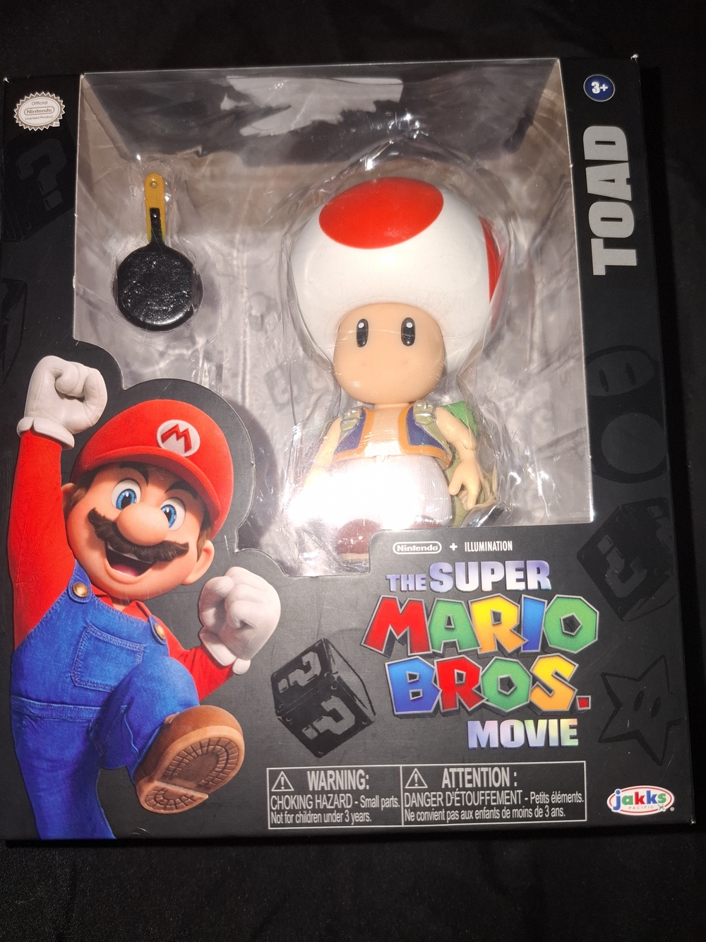 Nintendo Toad Figure - White & Red Mushroom Cap with Black Pan Accessory Bundle